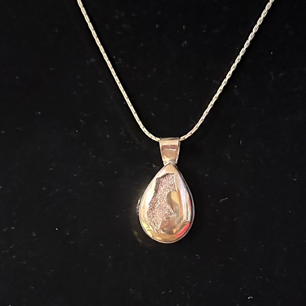 Elegant Gold Window Druzy Stone Teardrop Pendant Necklace